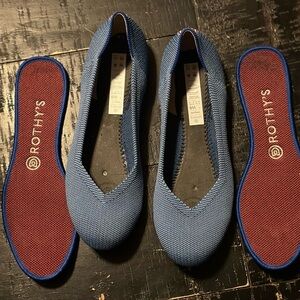 Rothy’s indigo mini stripe retired round toe slip on